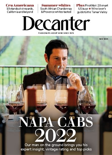 Decanter digital cover