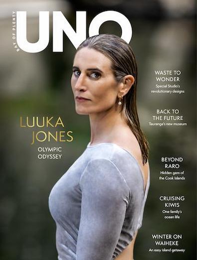UNO Magazine cover